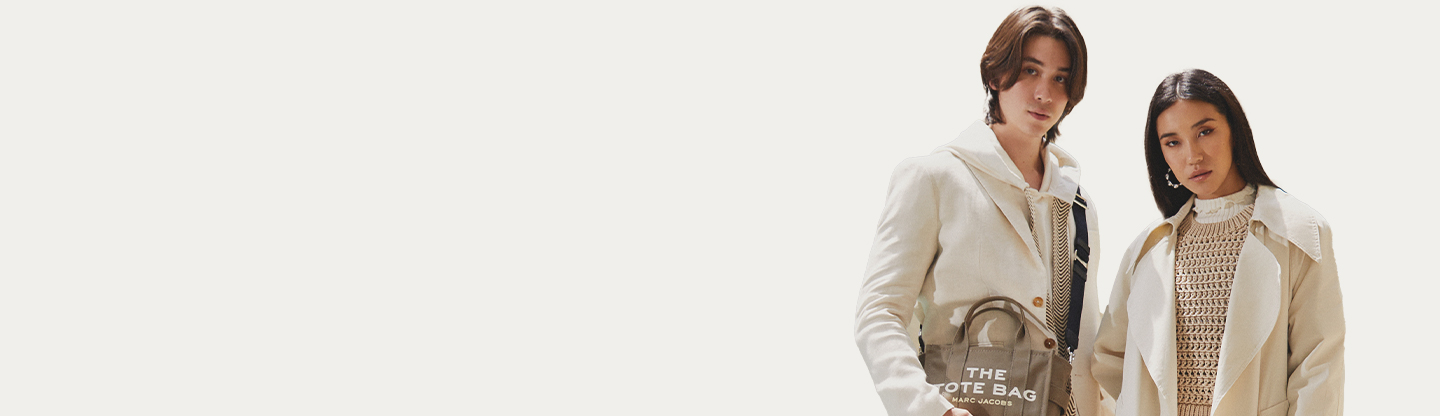 Gucci GG Supreme Card Holder Brown 779775 2025 Buy Gucci Online