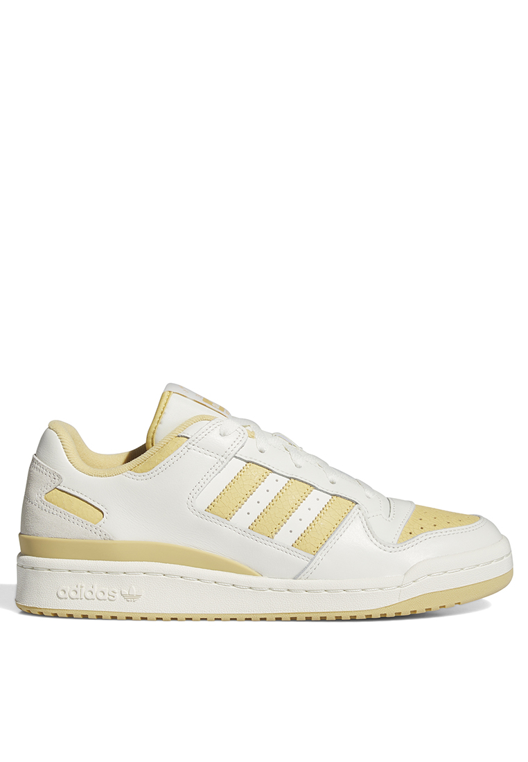 ADIDAS forum low cl shoes