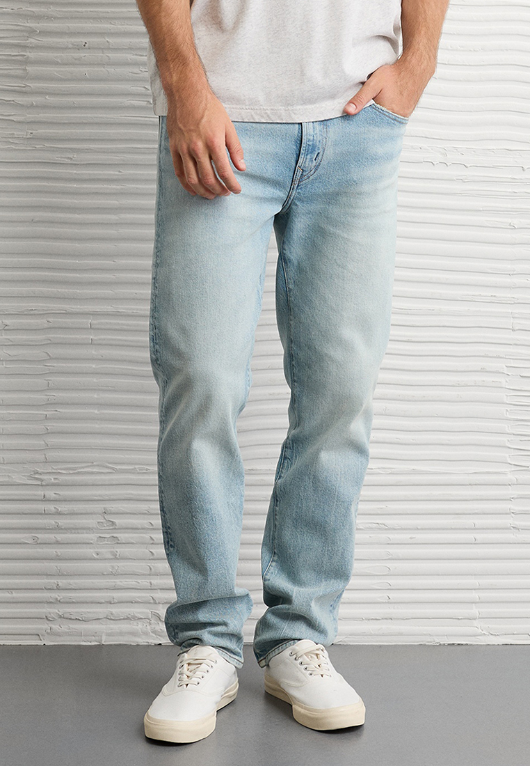 American Eagle Athletic Straight Jeans