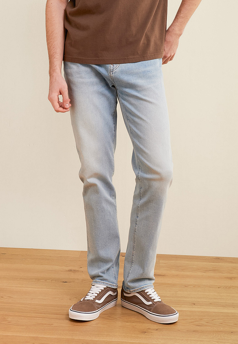 American Eagle Athletic Straight Jeans