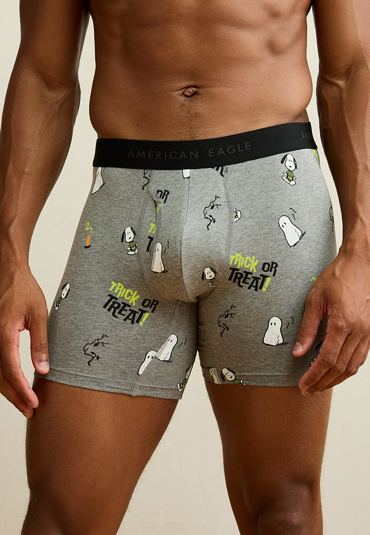 American Eagle Men's Halloween Snoopy 6" Classic Trunks