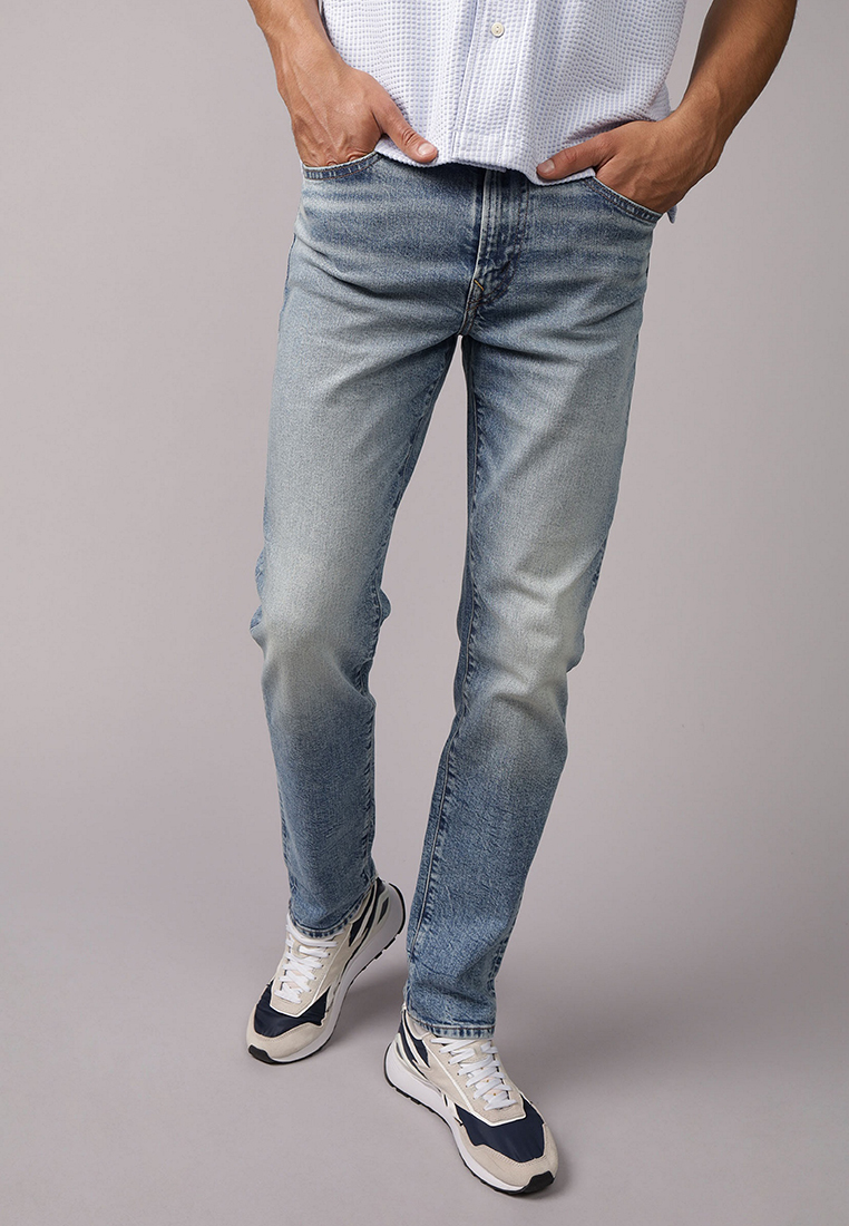 American Eagle Medium Clean Slim Straight Jeans