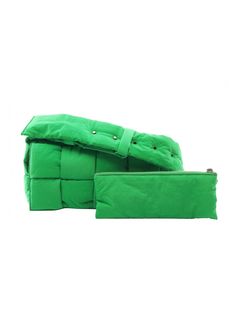 BOTTEGA VENETA Pre-Loved BOTTEGA VENETA padet cassette maxi intrecciato Shoulder bag Nylon green