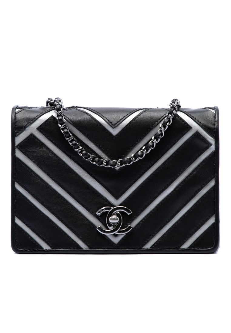 CHANEL Pre-Loved Chanel Small Chevron Lambskin Couture Flap