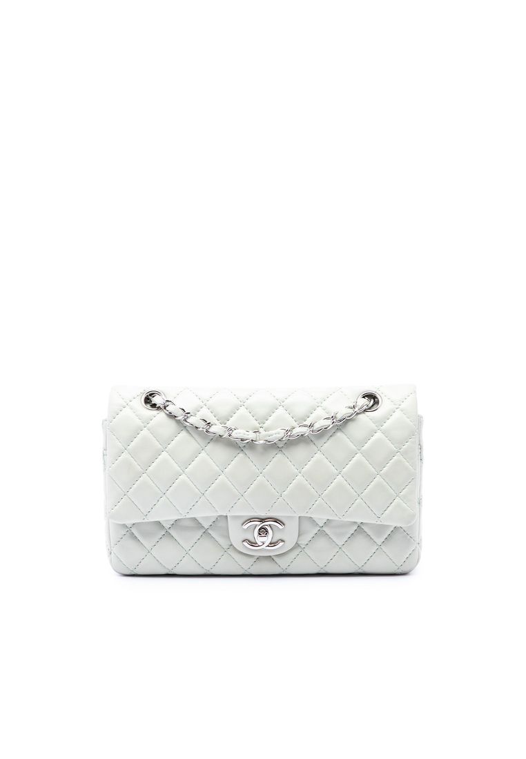 CHANEL Pre-Loved Chanel Medium Classic Lambskin Double Flap