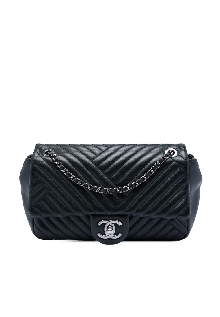 CHANEL Pre-Loved Chanel Small Lambskin Cc Crossing Flap
