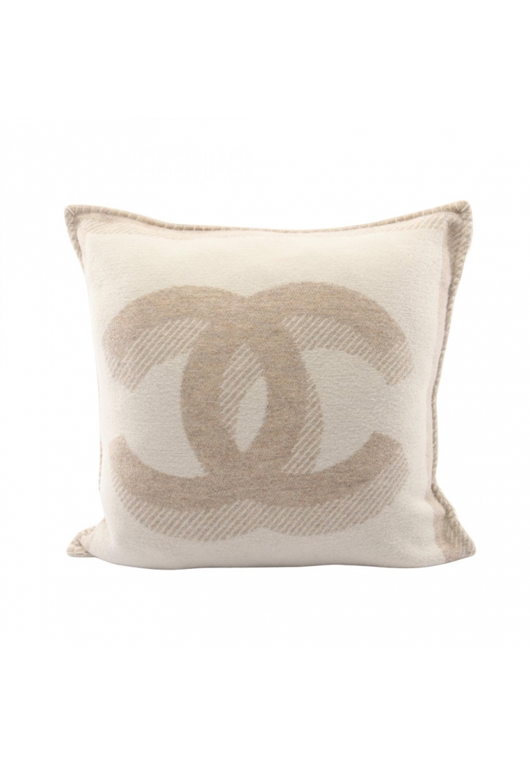 Chanel Pre-Loved Chanel coco mark cushion interior wool cashmere beige off white