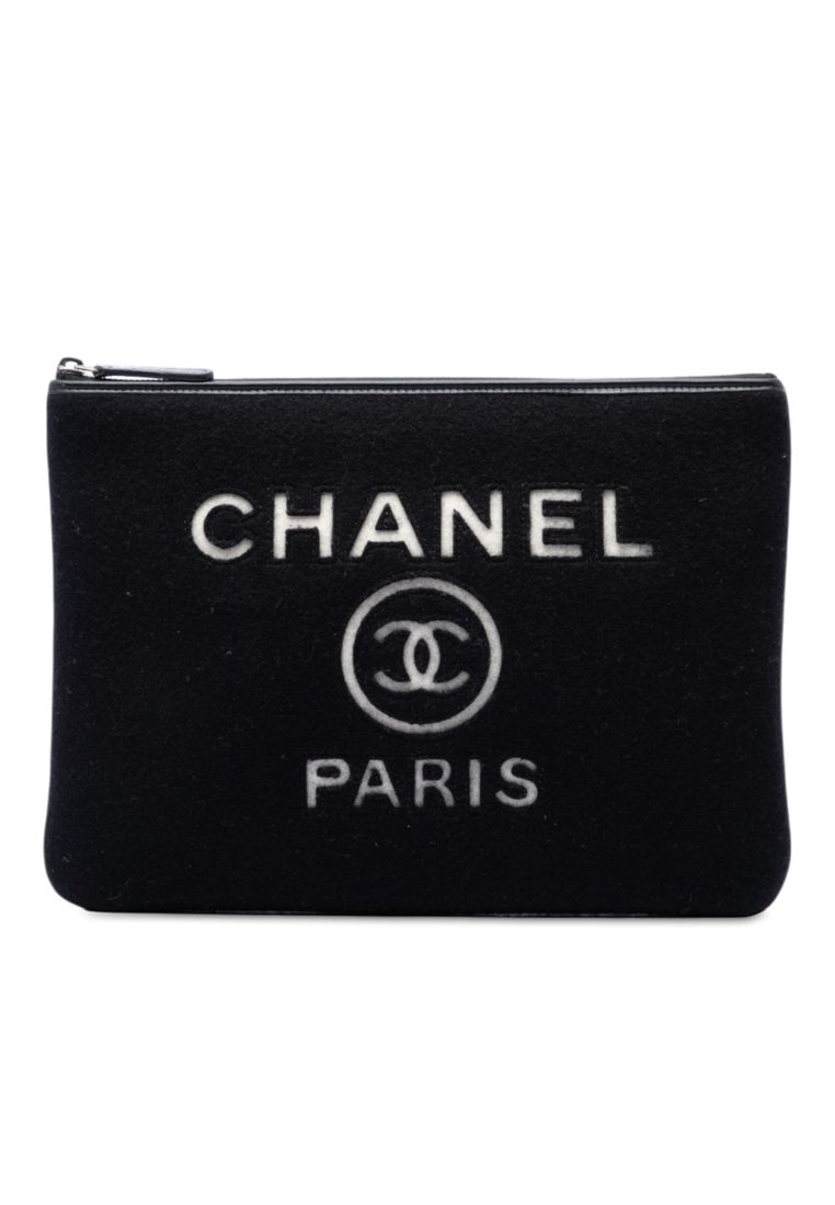 Chanel Pre-Loved Chanel Medium Wool Felt Deauville O Case Clutch
