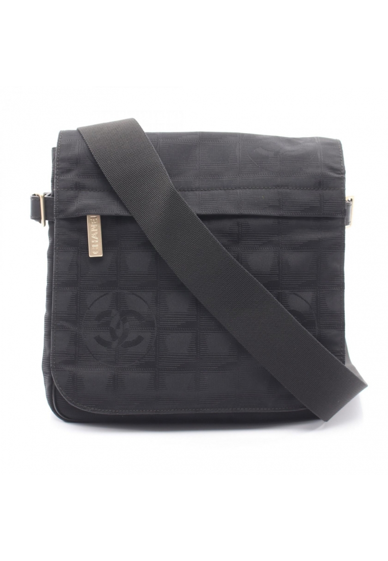 Chanel Pre-Loved Chanel new travel line Shoulder bag nylon canvas black gold hardware