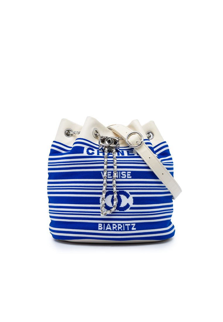 Chanel Pre-Loved Chanel Venise Biarritz Mixed Fibers And Lambskin Drawstring Bucket Bag