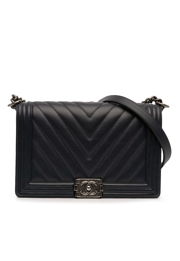 CHANEL Pre-Loved Chanel Medium Chevron Lambskin Boy Flap