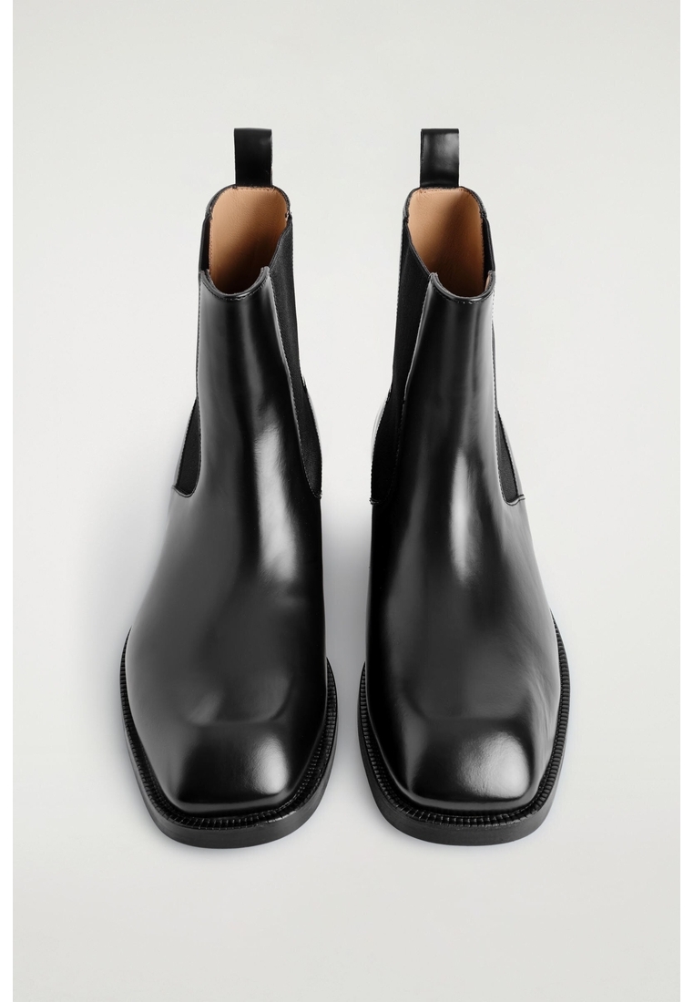 COS SQUARE-TOE LEATHER CHELSEA BOOTS