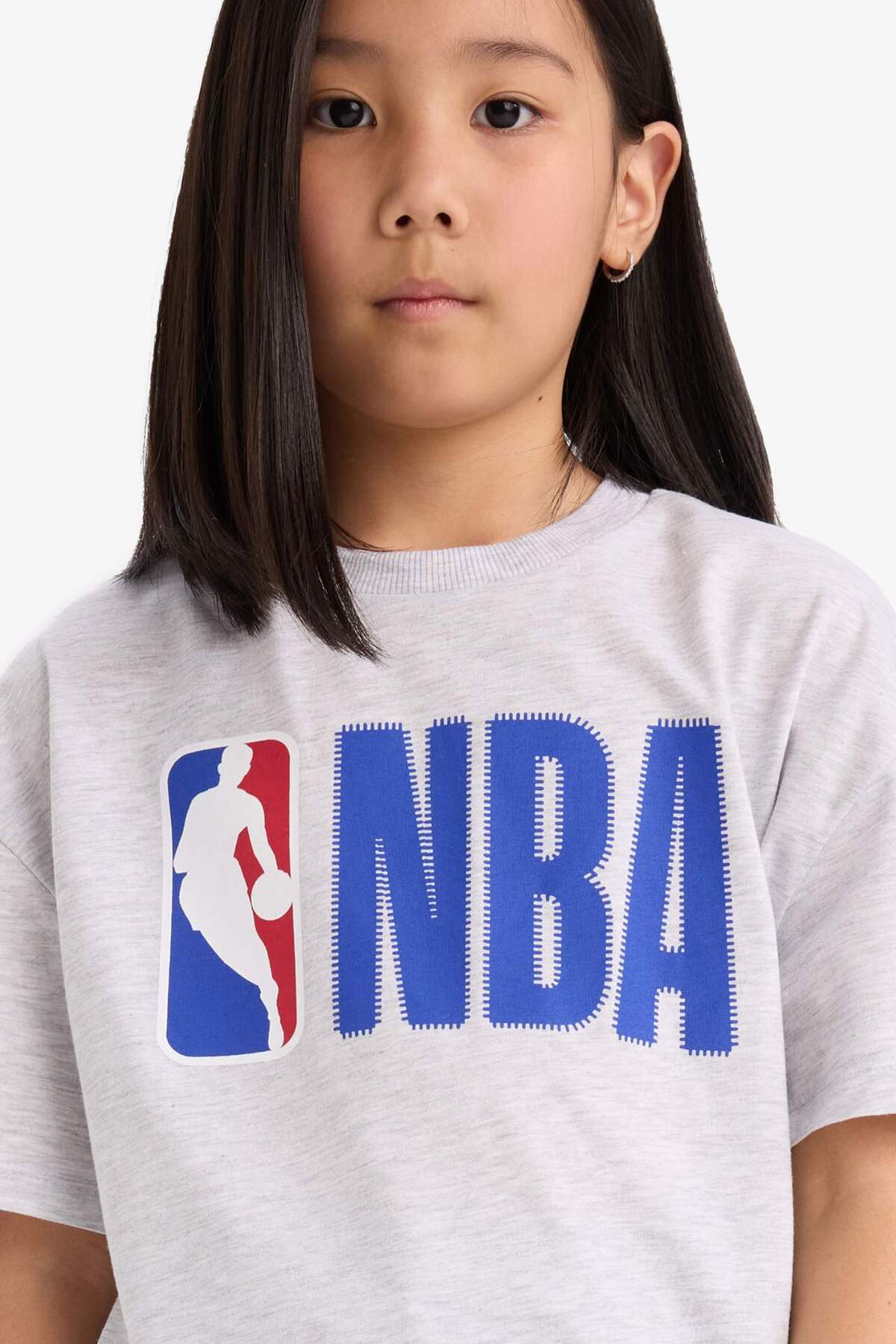 DeFacto Girls Nba Wordmark Oversize Wide Fit Crew Neck Short Sleeve T-Shirt E7630A825Hs