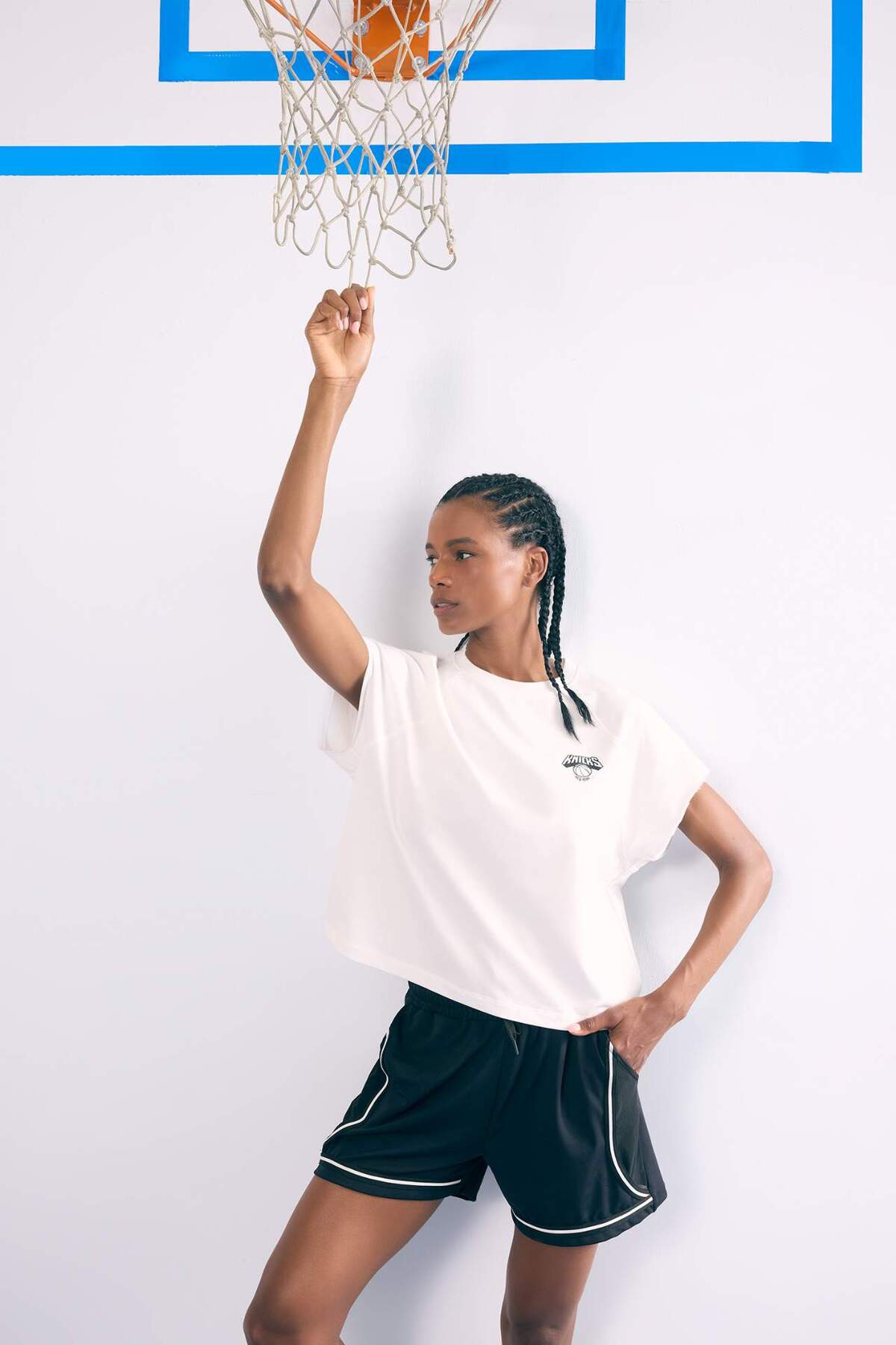 DeFacto Defactofit Nba New York Knicks Crew Neck Sportsman Short Sleeve T-Shirt E2363Ax25Sm