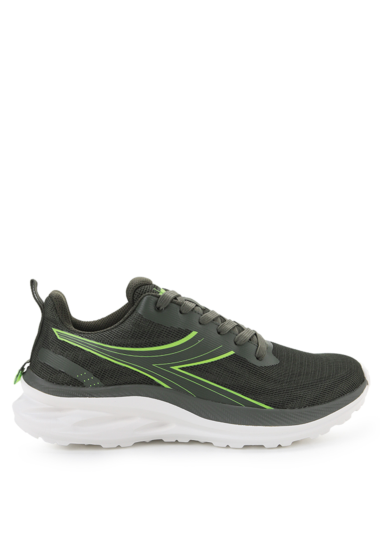 Diadora Paco