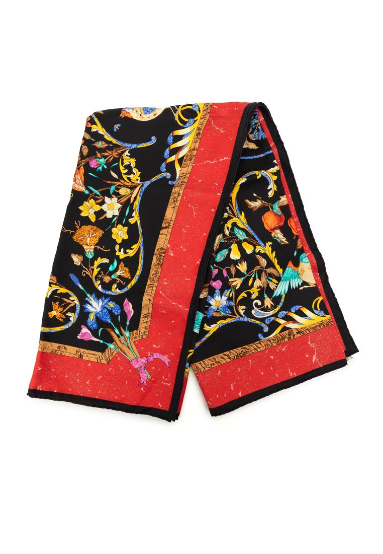 HERMÈS Pre-Loved Hermès Pierres D Orient Et D Occiden  Silk Scarf 90