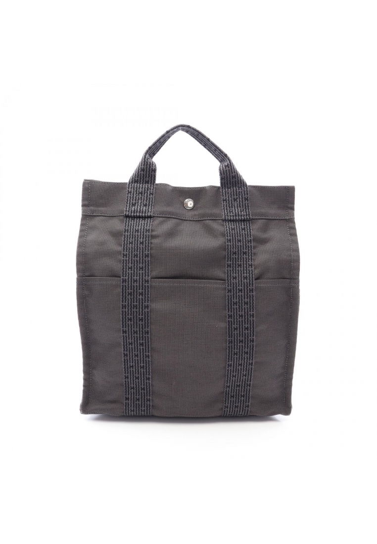 Hermès Pre-Loved Hermès Yell line Ado MM Backpack rucksack nylon canvas gray silver hardware