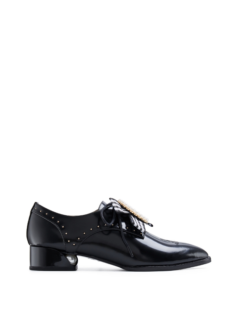 Shop Women's Oxford \u0026 Lace Up Shoes 