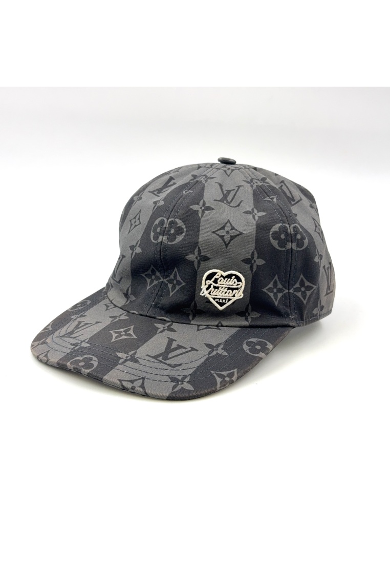 Louis Vuitton Pre-Loved Louis Vuitton Pre-Loved LOUIS VUITTON casquette LV MADE stripe Nigo hat gray