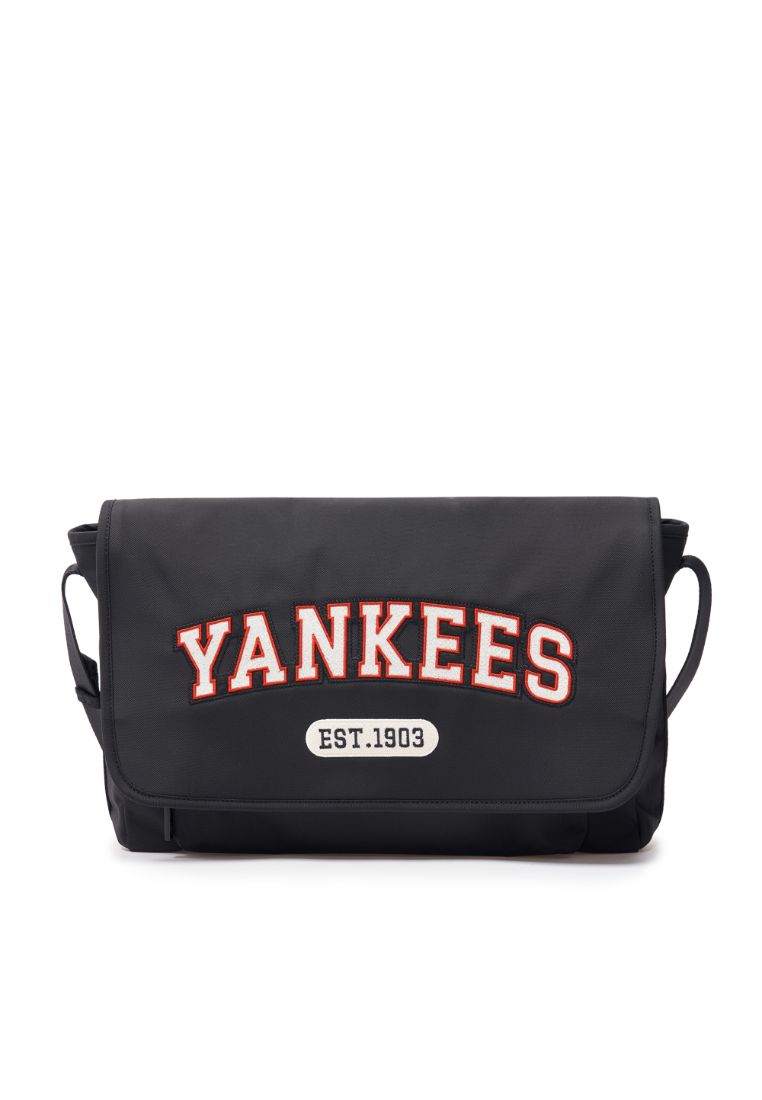 MLB VARSITY NYLON MESSENGER BAG NEW YORK YANKEES