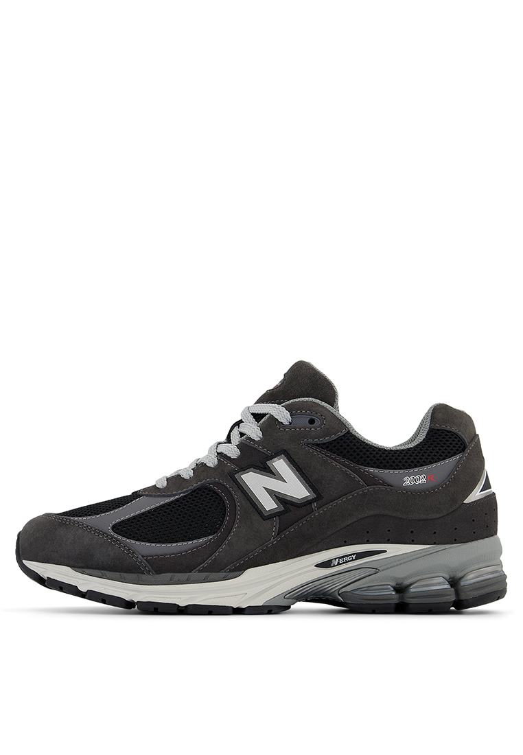 New Balance 2002R Classic Lifestyle Shoes