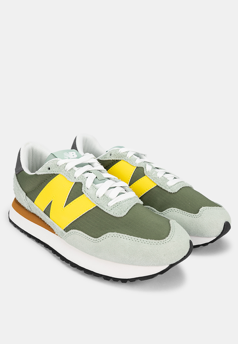 New Balance 237