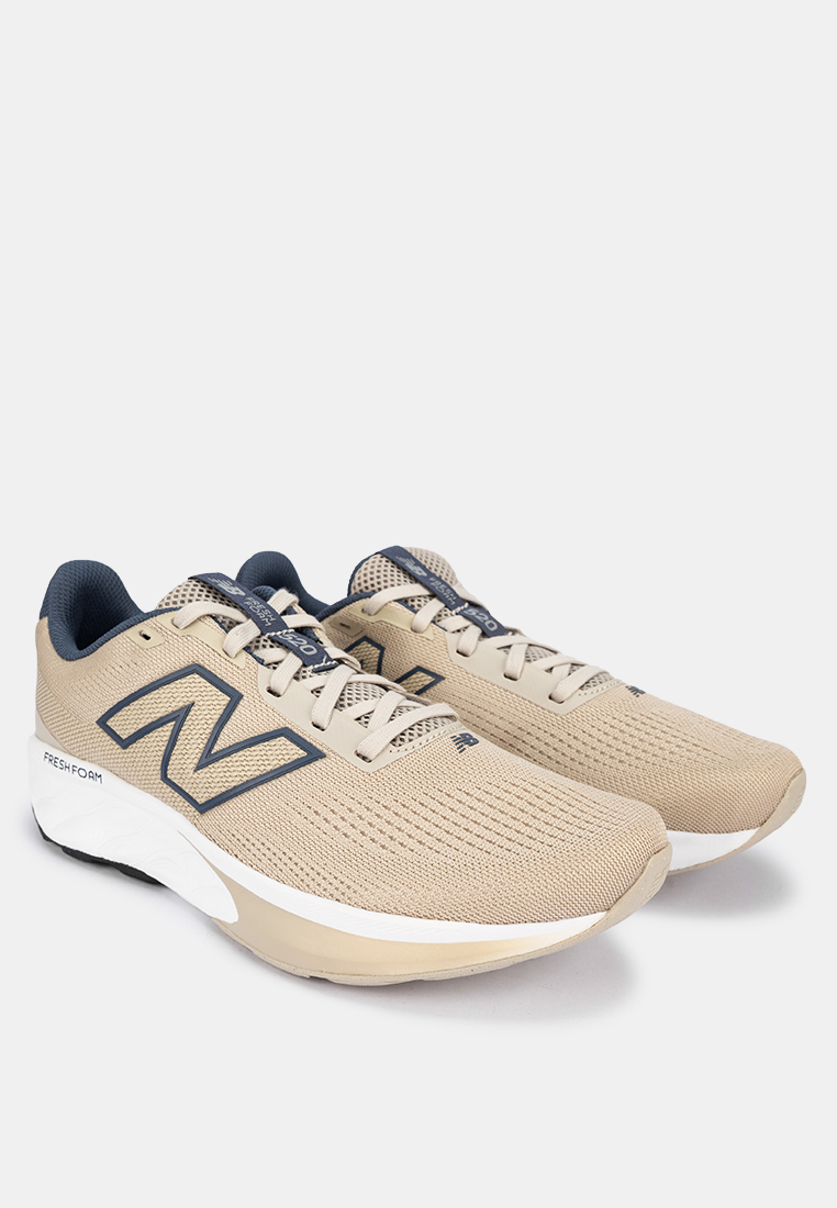 New Balance 520