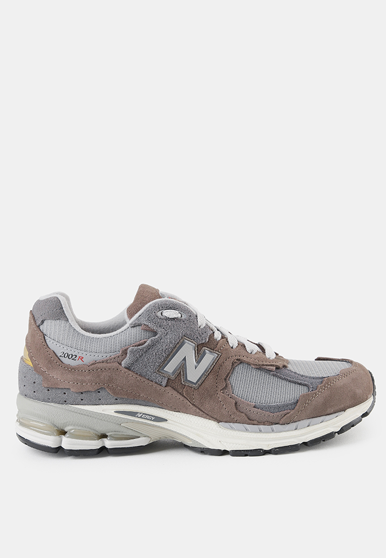 New Balance 2002D