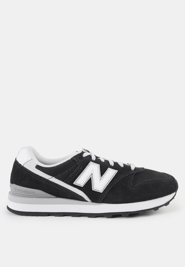 New Balance 996
