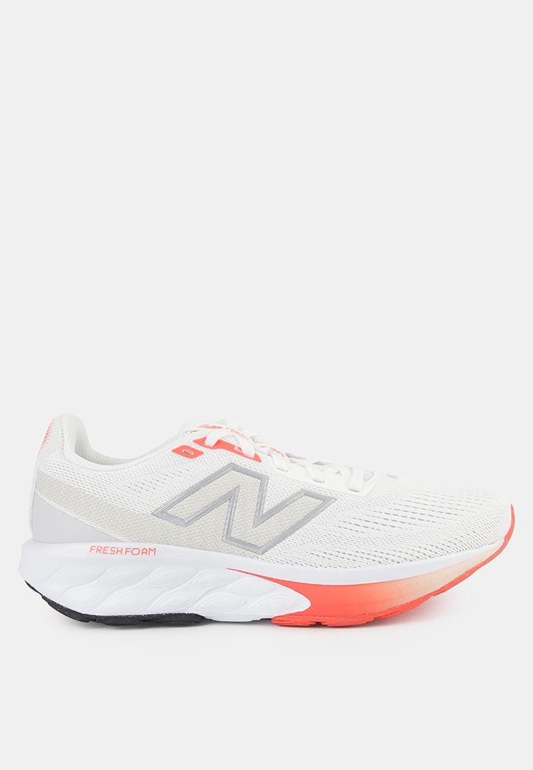 New Balance 520