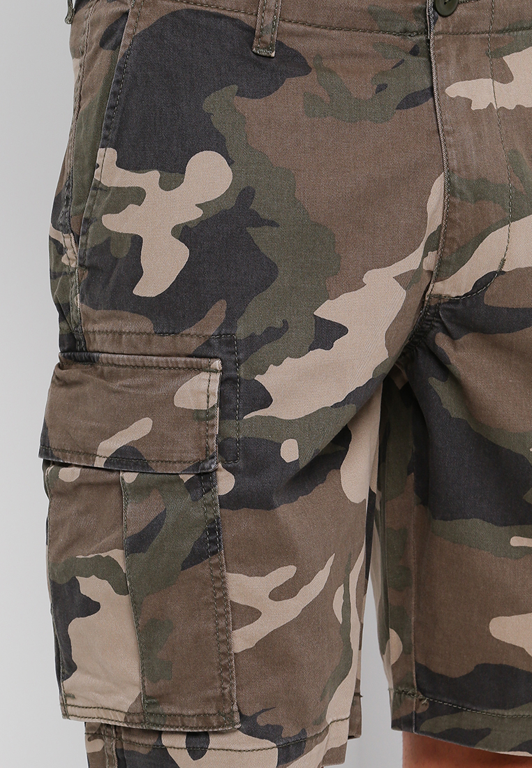 old navy camouflage shorts