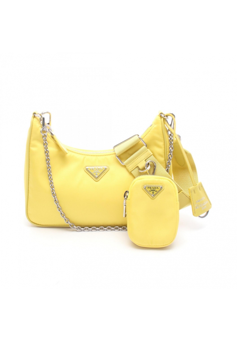 Prada Pre-Loved Prada Re-Edition 2005 chain shoulder bag Nylon leather yellow