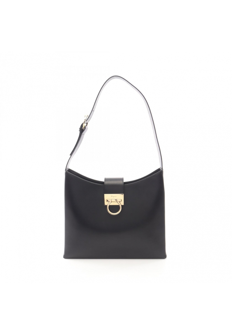 Salvatore Ferragamo Pre-Loved Salvatore Ferragamo Gancini one shoulder bag leather black