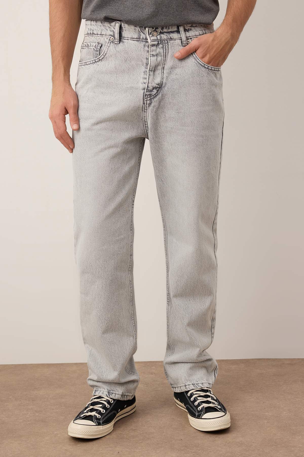 Trendyol Gray Baggy / Loose Fit Denim Pants Jeans Tmnaw24Je00027