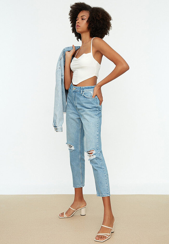 Buy Women's JEANS Online | ZALORA Hong Kong