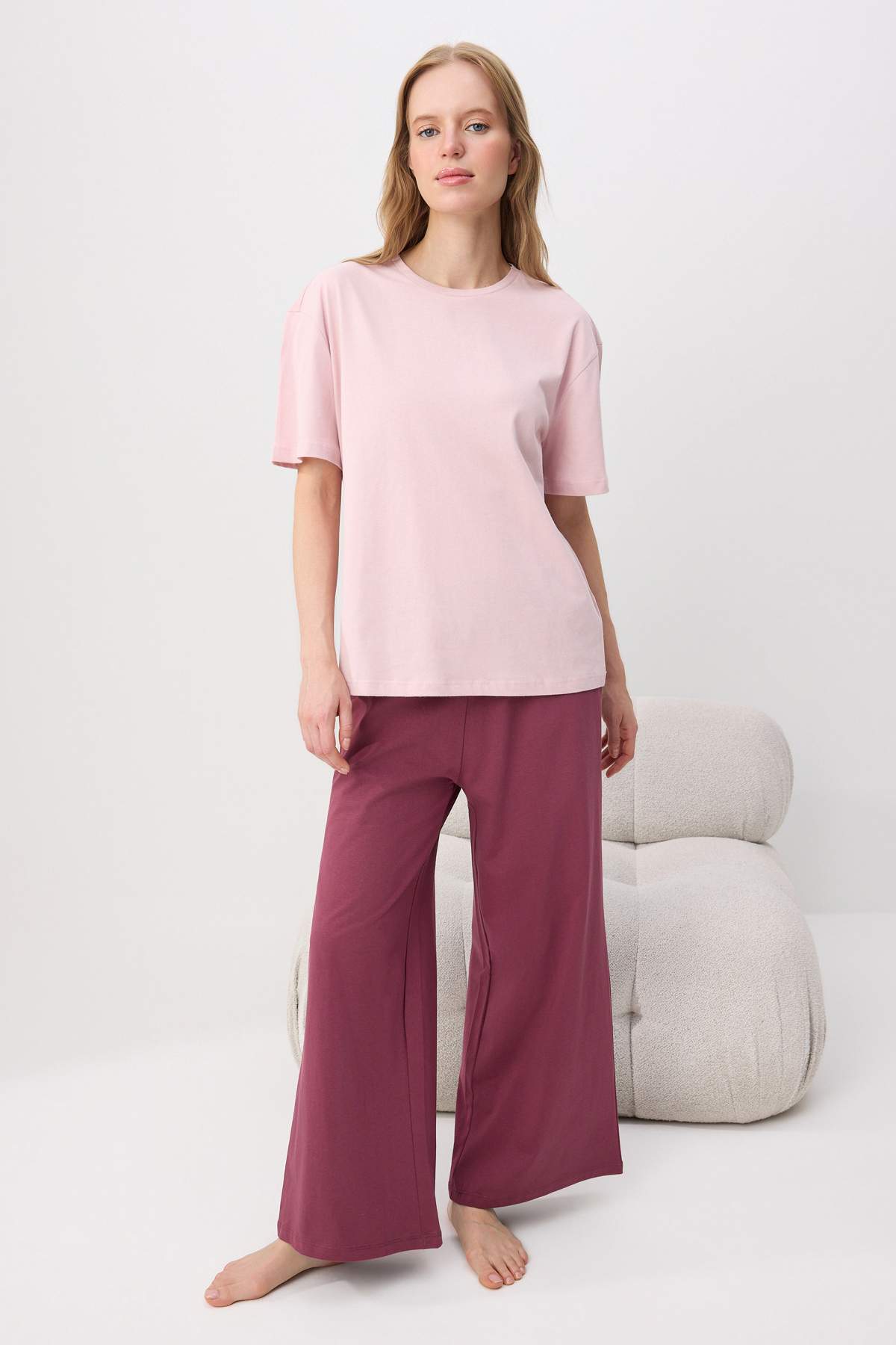 Trendyol Pink 100% Cotton Capri Knitted Pajamas Set Thmaw26Pt00124