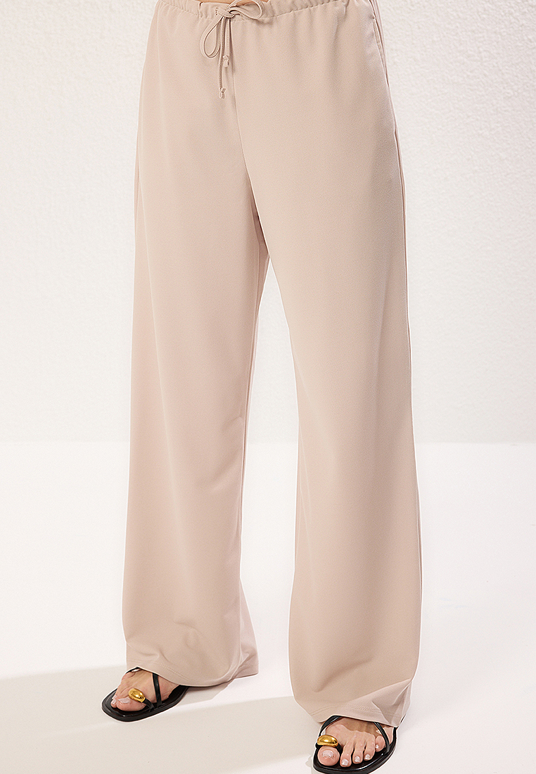 Trendyol Straight Binding Detail Stretchy Knitted Trousers