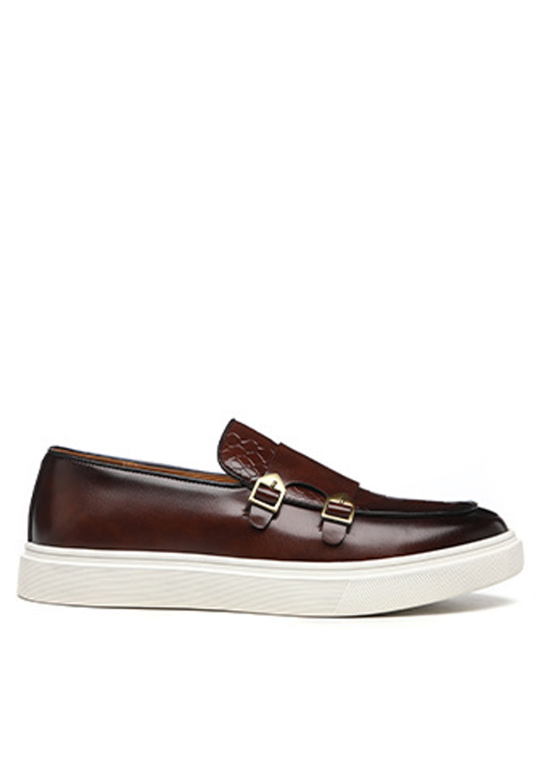 Twenty Eight Shoes Texture Synthetic Leather Buckle Loafers WZWH-S22