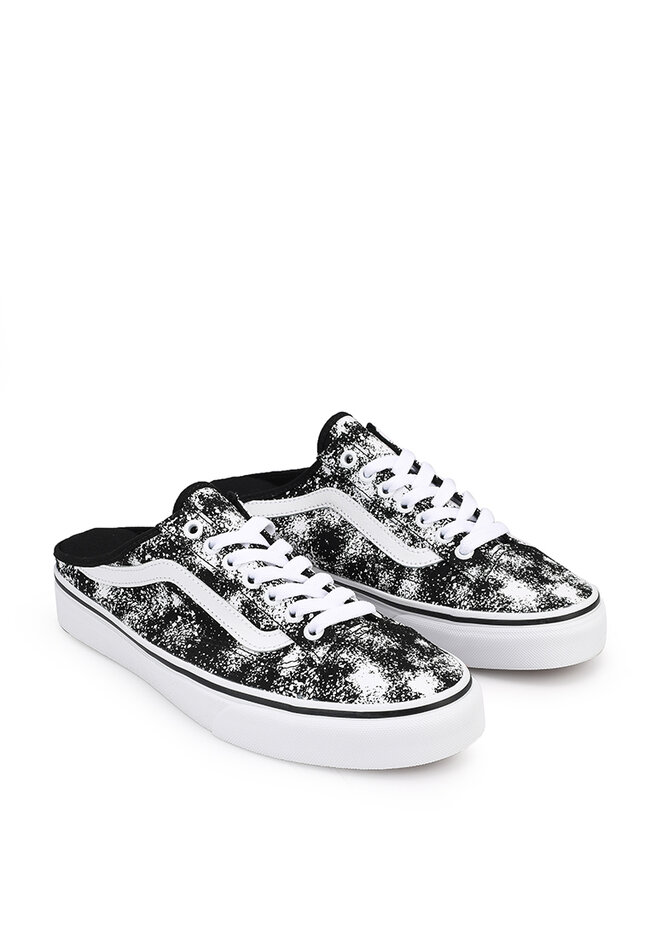 black and white slip on vans womens