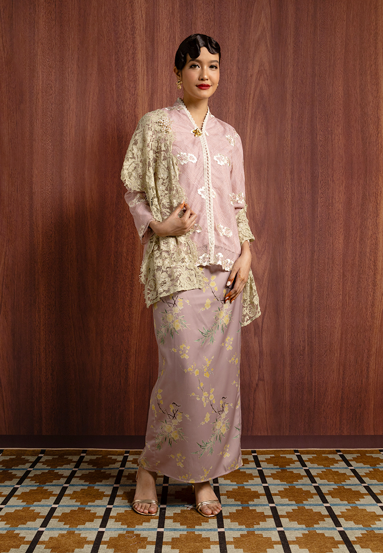 Zalia EMMA KEBAYA SET WITH SHAWL