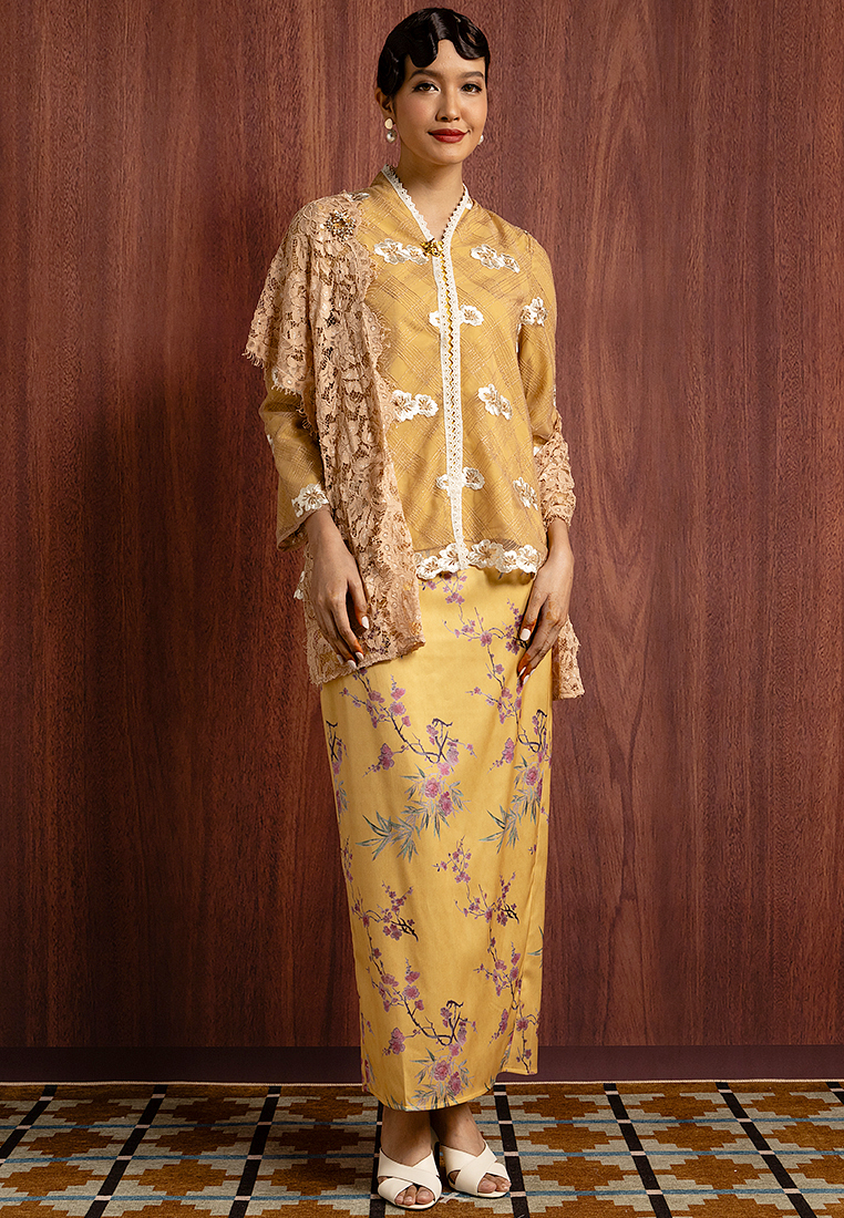 Zalia EMMA KEBAYA SET WITH SHAWL